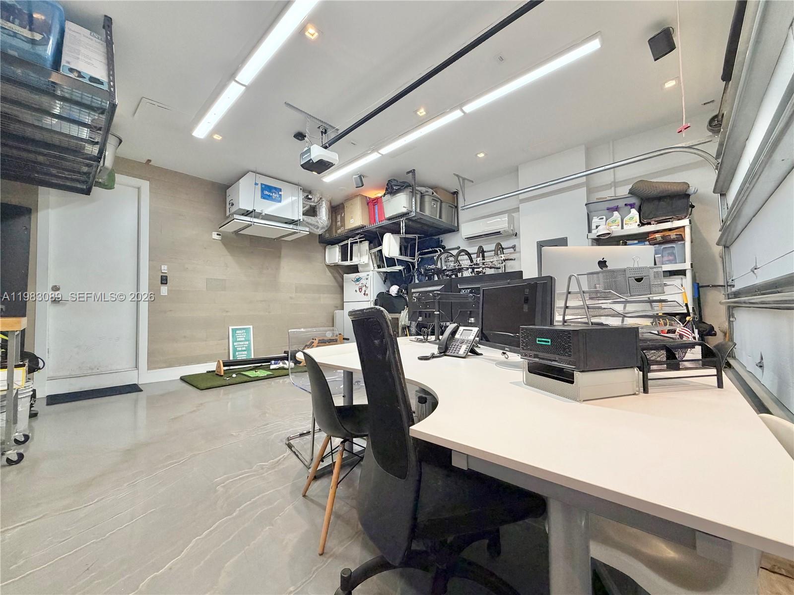 MODERN 45 Doral - Residential