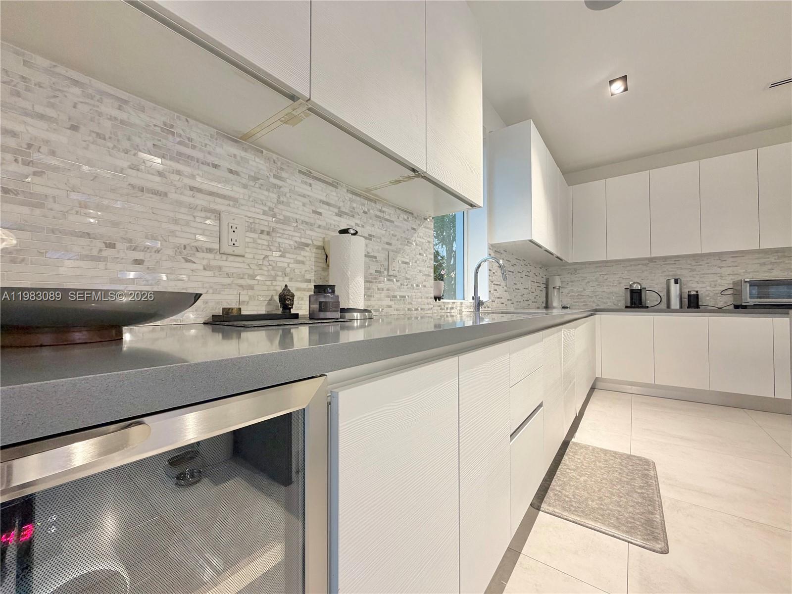 MODERN 45 Doral - Residential