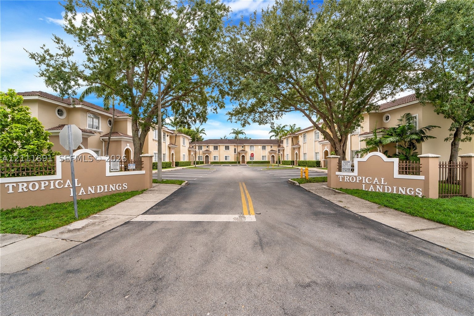 7080 NW 174th Ter 201, Hialeah FL 33015