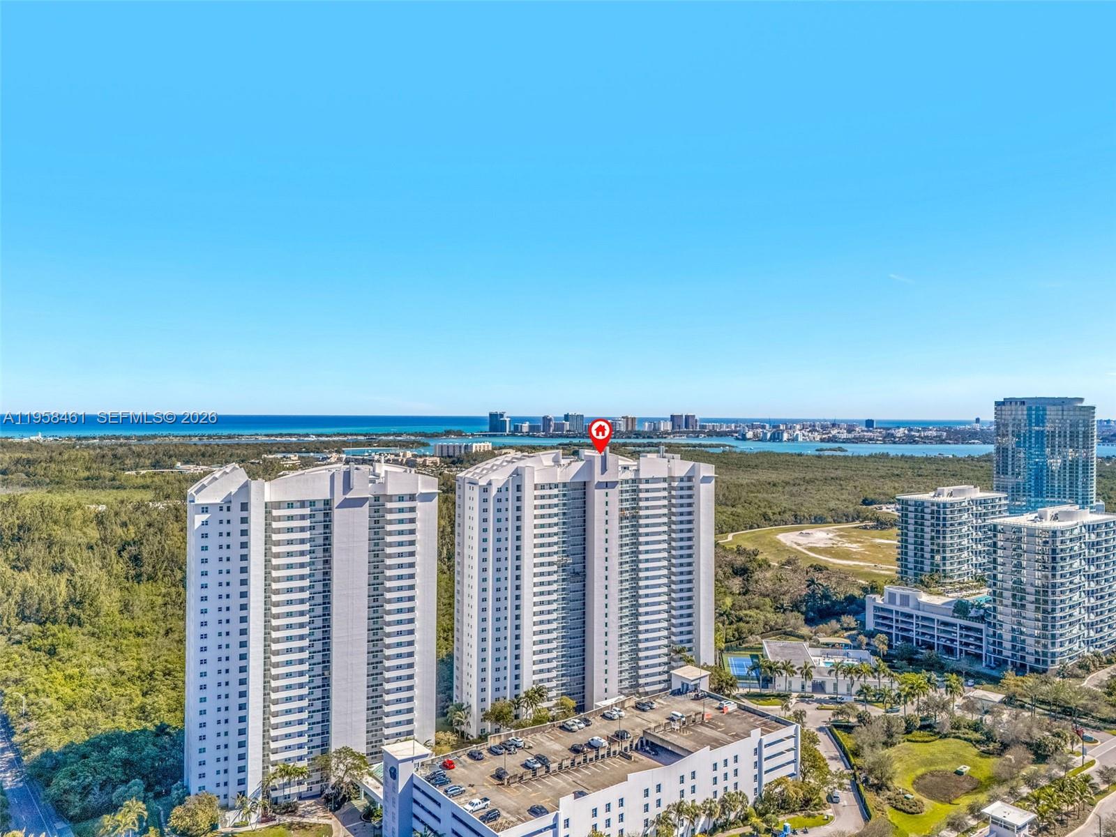 THE OAKS I CONDO - Residential