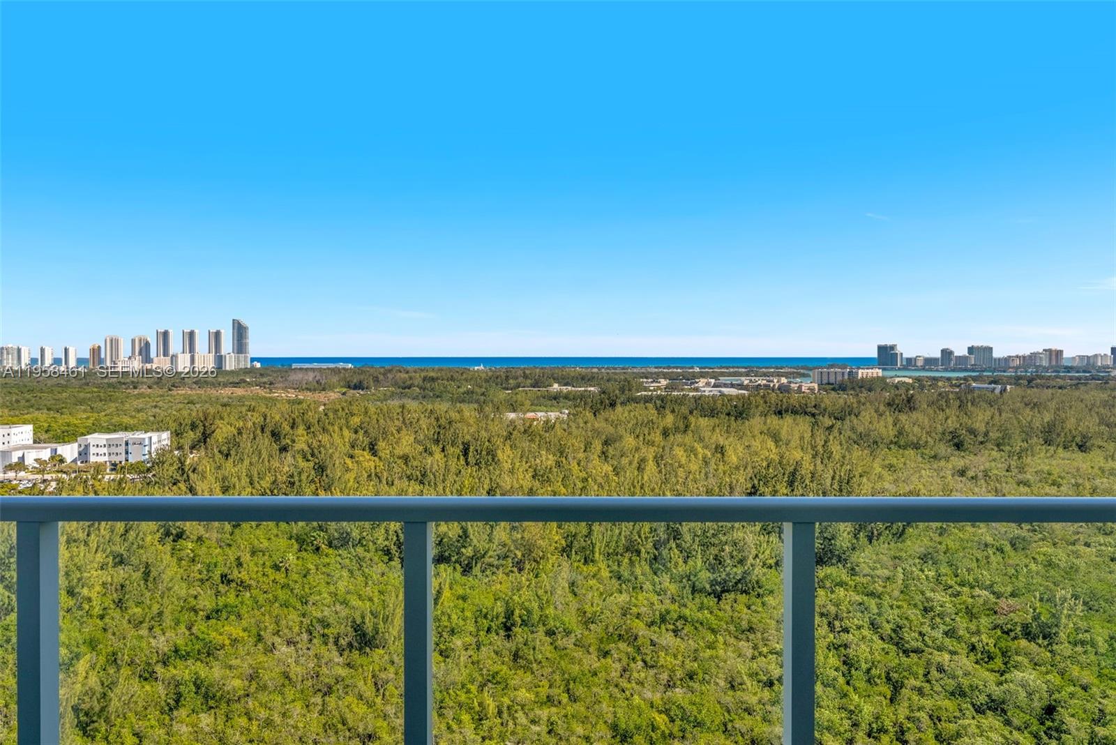 THE OAKS I CONDO - Residential