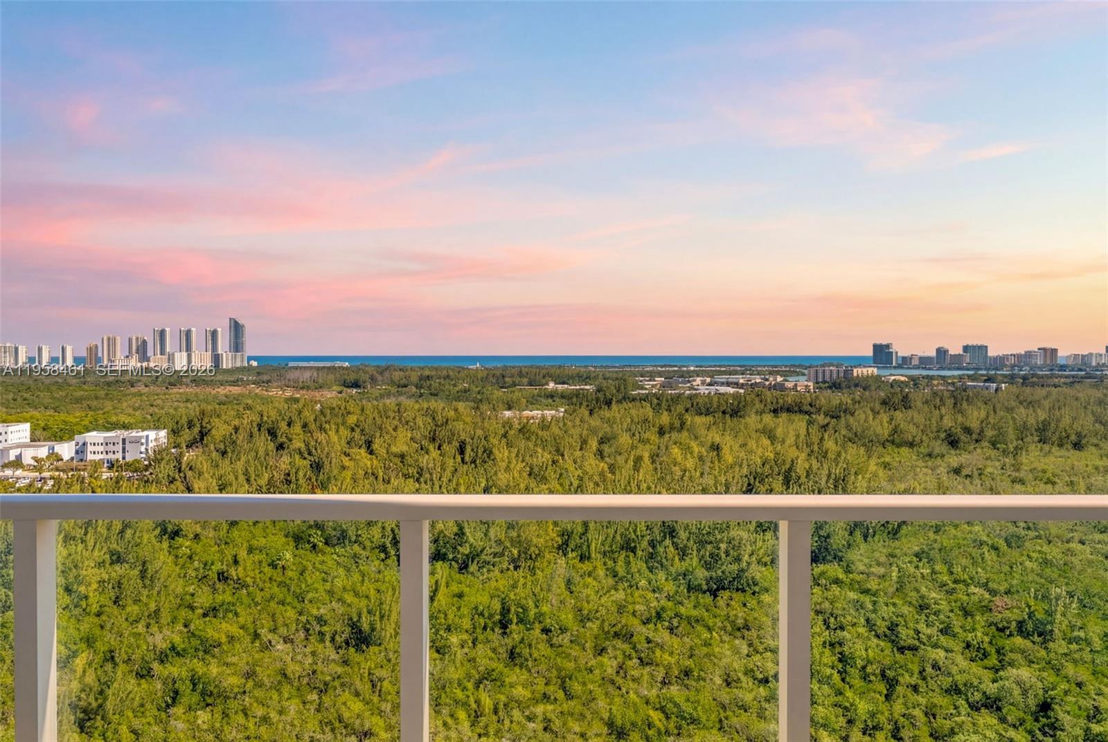 THE OAKS I CONDO - Residential