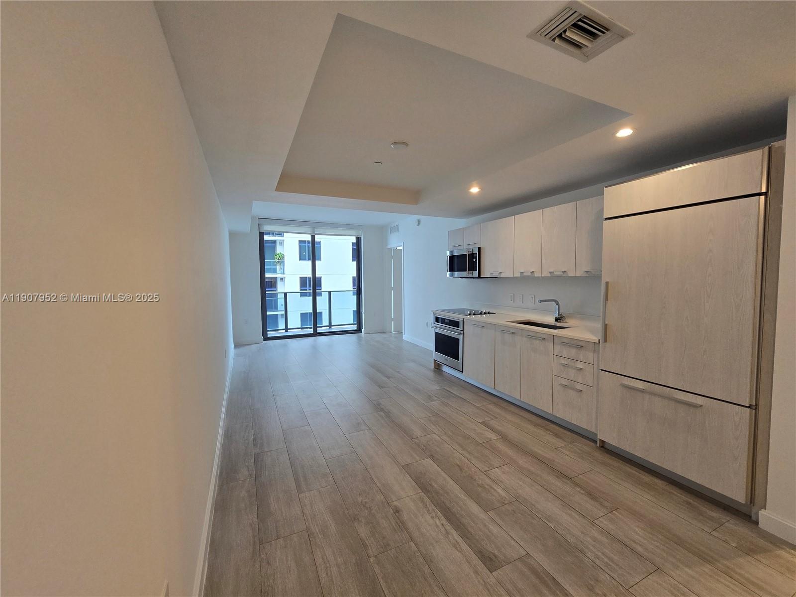 BRICKELL HEIGHTS WEST CON - Residential Lease