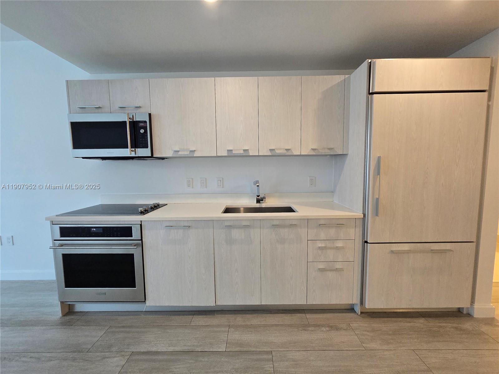 BRICKELL HEIGHTS WEST CON - Residential Lease