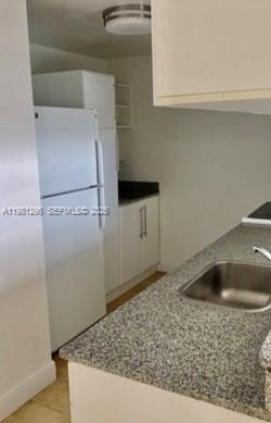 1800 BISCAYNE PLAZA CONDO - Residential