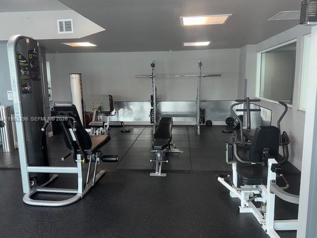 1800 BISCAYNE PLAZA CONDO - Residential