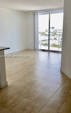 1800 BISCAYNE PLAZA CONDO - Residential