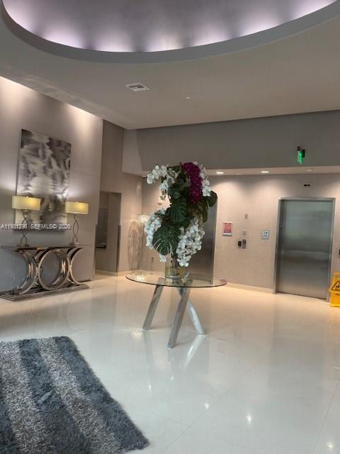 1800 BISCAYNE PLAZA CONDO - Residential