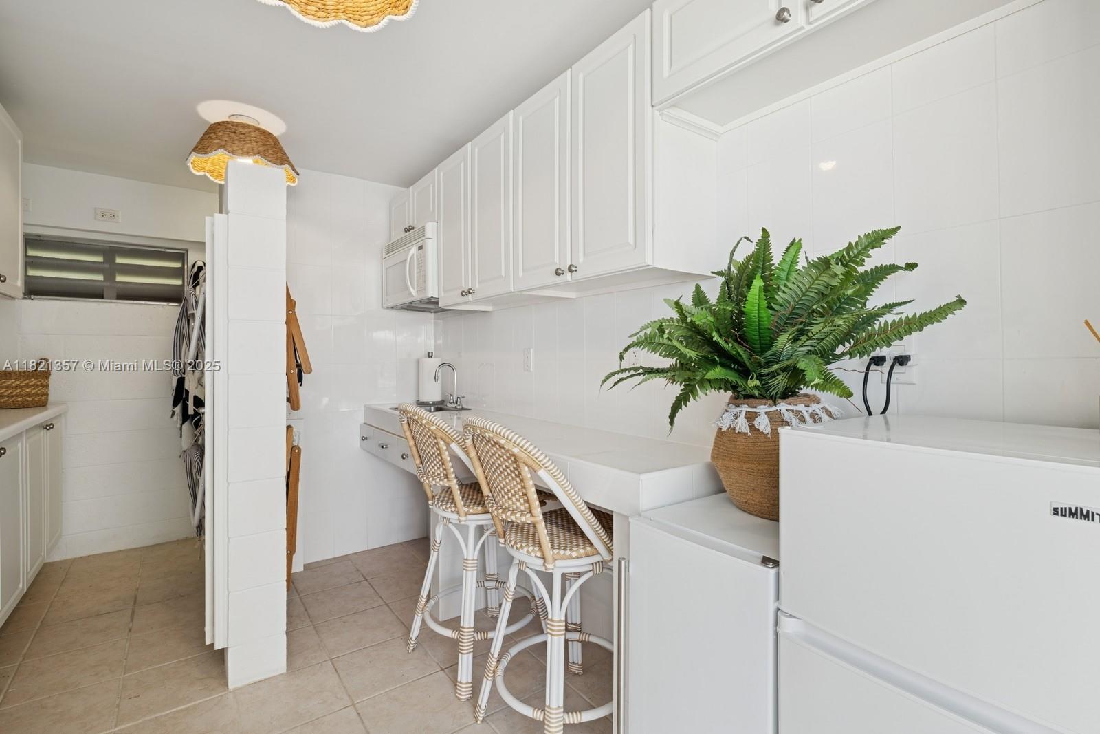 TRITON TOWER CONDO - Residential Lease