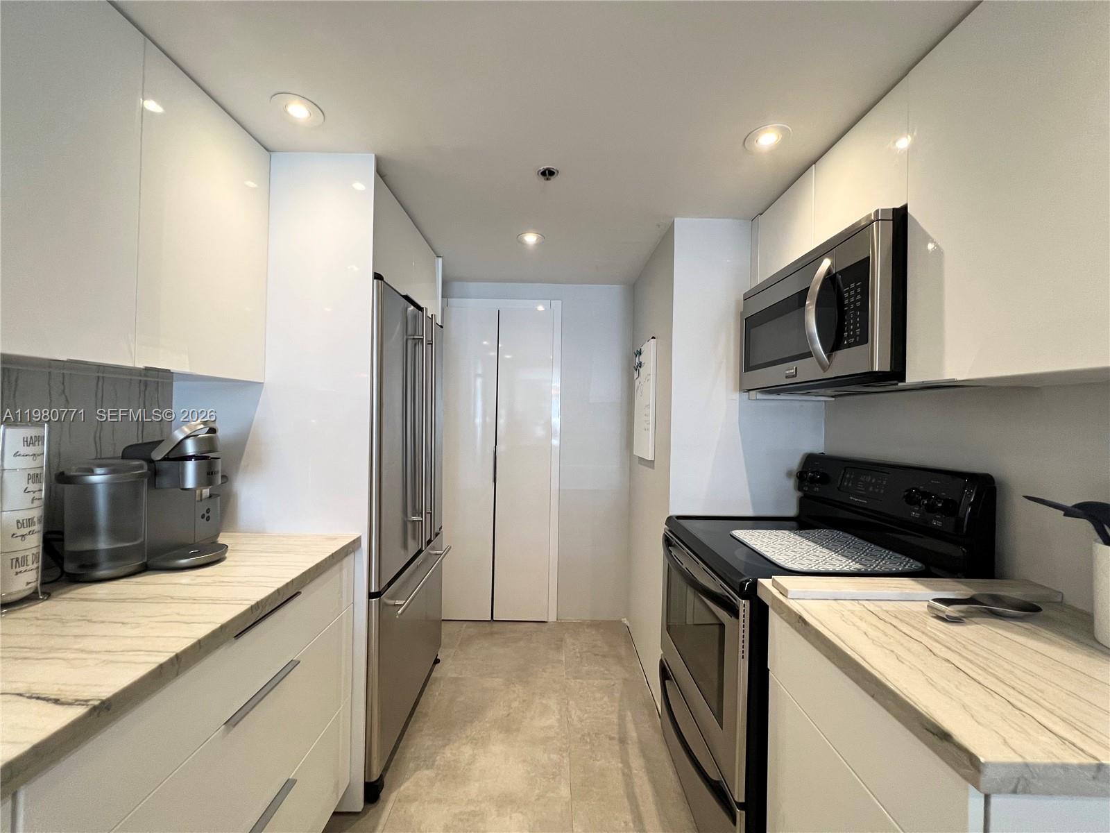 VENETIA CONDO - Residential Lease