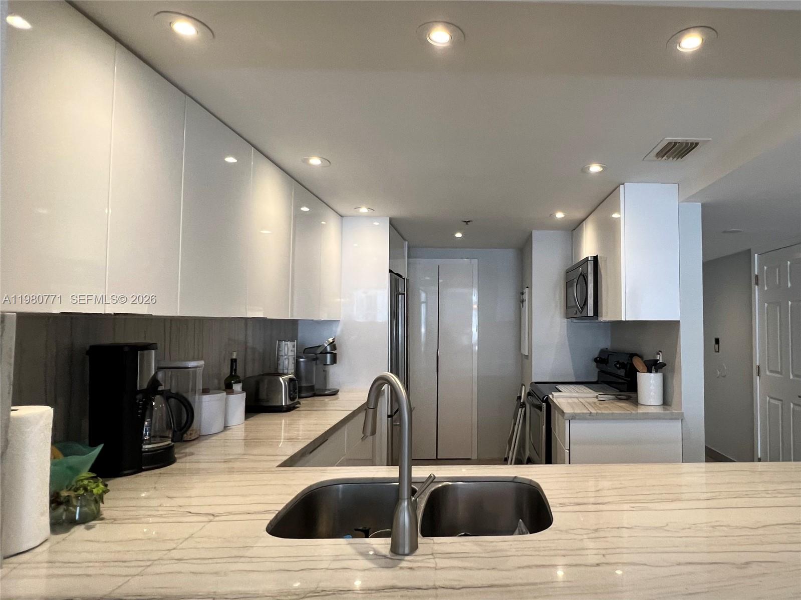 VENETIA CONDO - Residential Lease