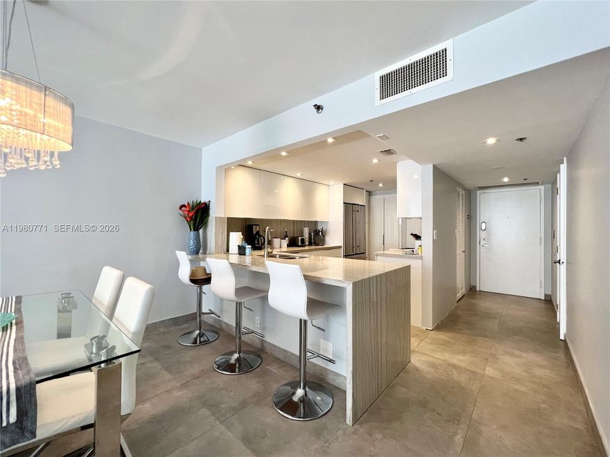 Fully FURNISHED 2 Bed / 2 Bath Short-Term Rental. Available for a 6-month lease from May 15 – November 15, 2026. Enjoy a spacious balcony with stunning views of Biscayne Bay and the Miami skyline. This well-appointed residence features an updated kitchen and bathrooms, in-unit washer and dryer, and a comfortable, functional layout. The master bedroom includes a king size bed, while the second bedroom features a queen bed plus desk and office setup, perfect for remote work. The fully equipped kitchen offers stainless steel appliances and quartz countertops. 1 assigned parking space included. 
No car? No problem. The condo is located just one block from Publix and the Omni transportation hub, providing easy access throughout the city.
The Grand offers an exceptional array of amenities conveniently located within the building, including Starbucks, restaurants, shops, a mini market, beauty salon, 24-hour concierge, security and valet service, fitness center, and a resort-style pool and hot tub.
Ideally situated in Edgewater, within walking distance to museums, parks, theaters, and the Kaseya Center, and just minutes from Miami Beach, Brickell, Wynwood, Midtown, and the Design District.