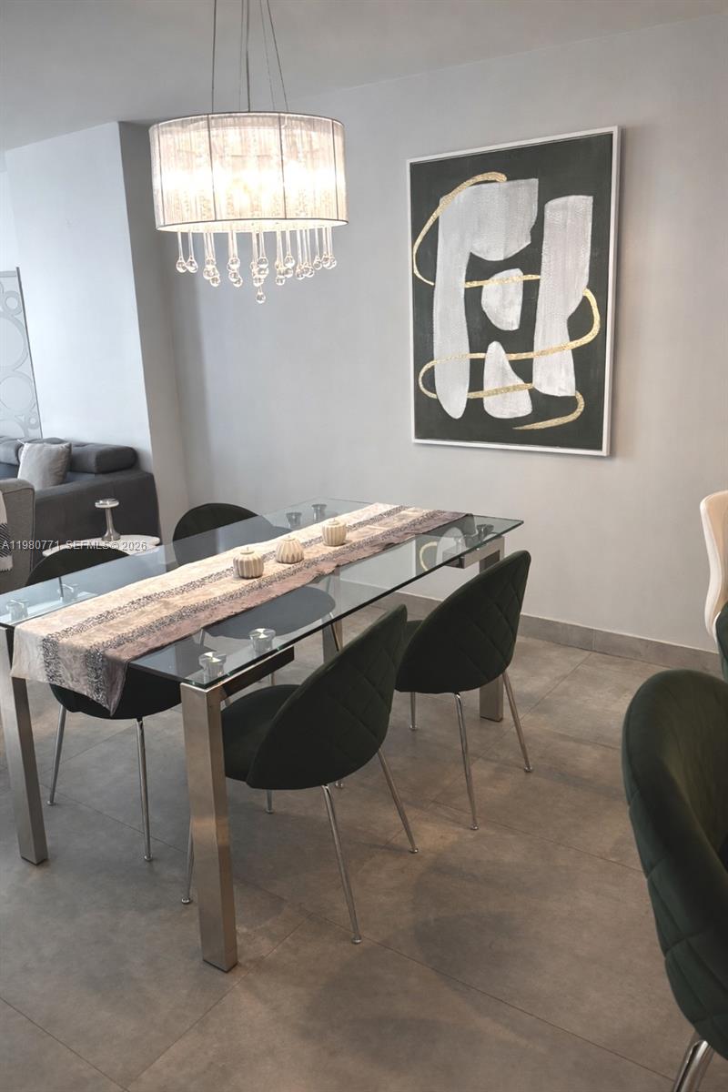 1717 N Bayshore Dr A-2044