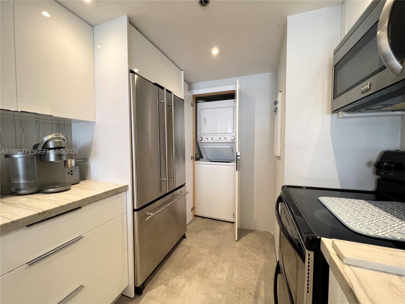 VENETIA CONDO - Residential Lease