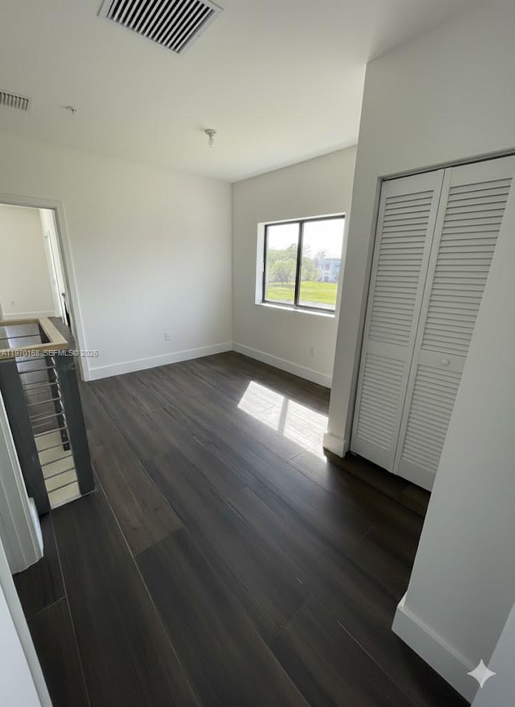 PLANTATION BUSINESS PARK - Residential Lease