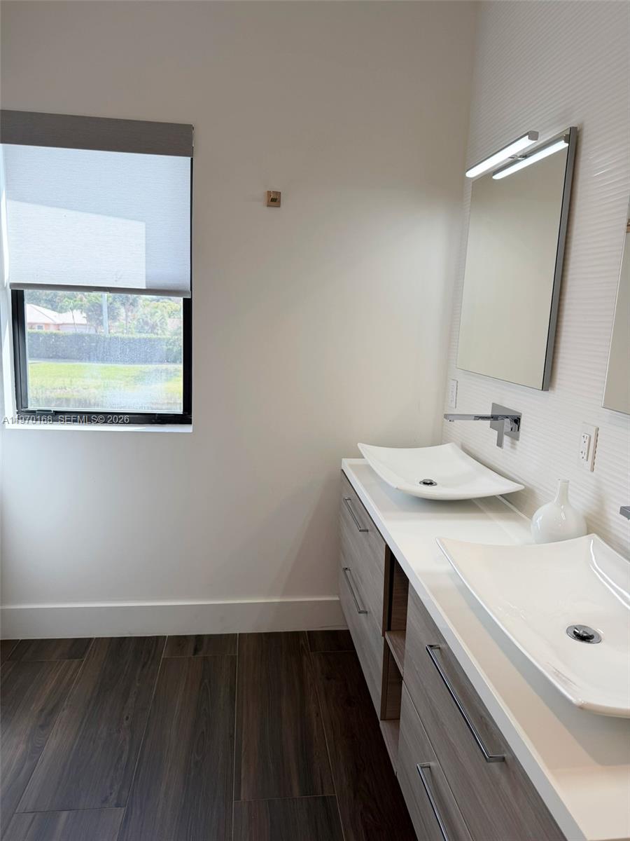 PLANTATION BUSINESS PARK - Residential Lease