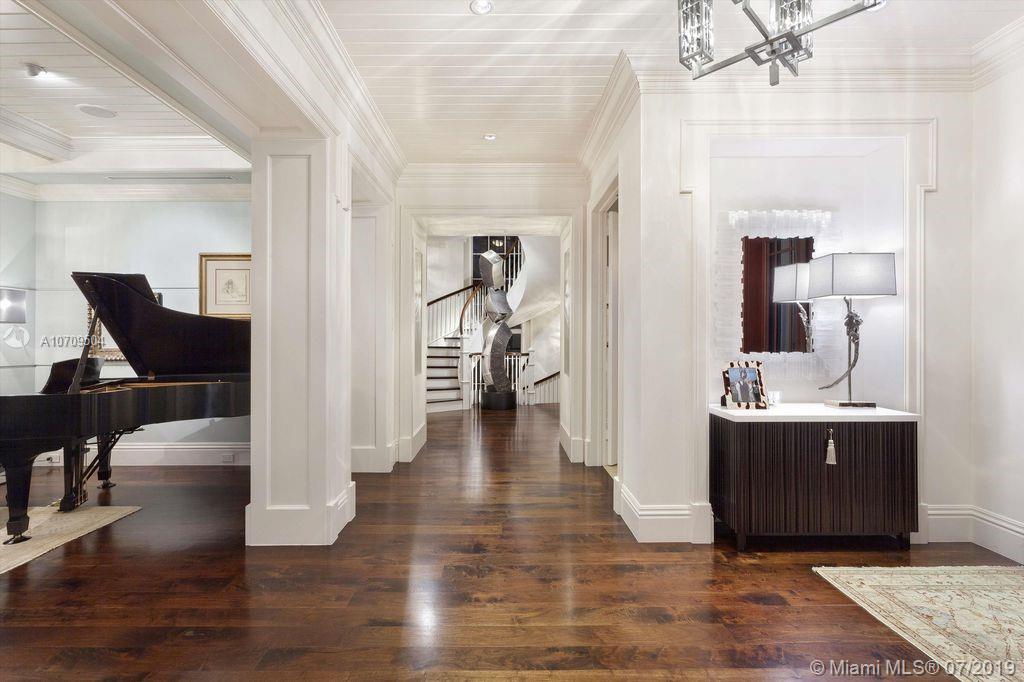 Hillsboro Mile - Residential