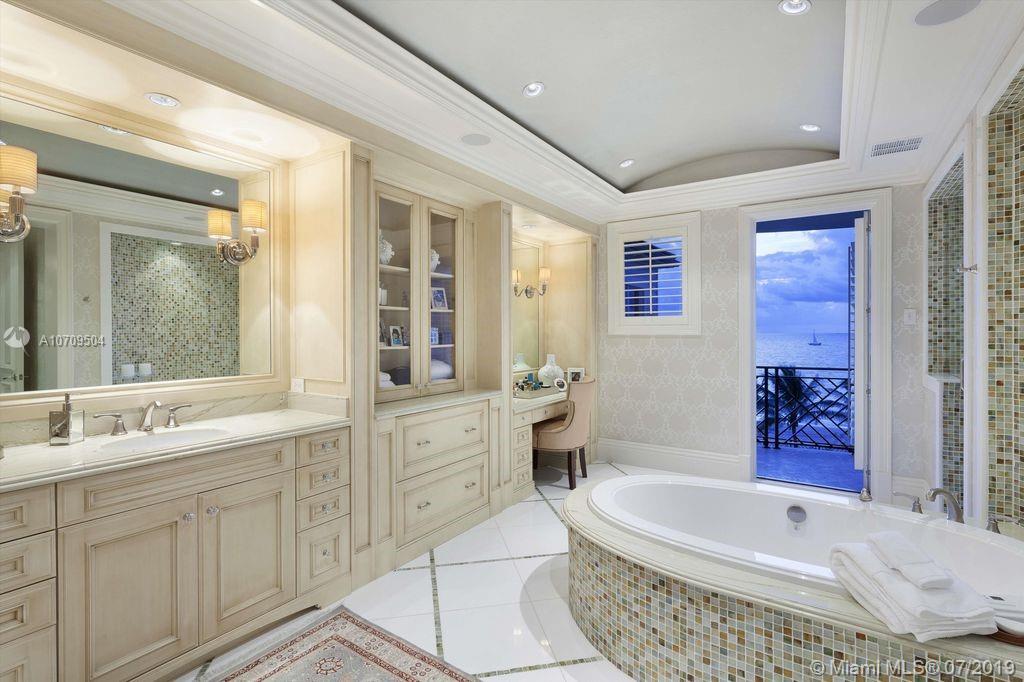 Hillsboro Mile - Residential