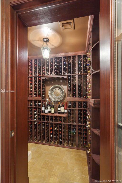 Hillsboro Mile - Residential