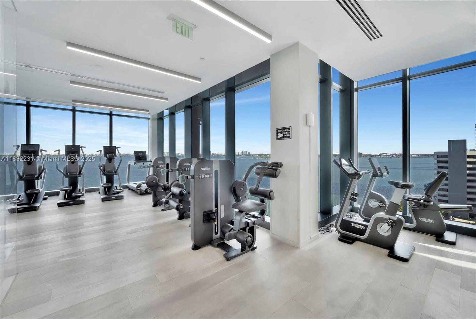 ONE PARAISO CONDO - Residential