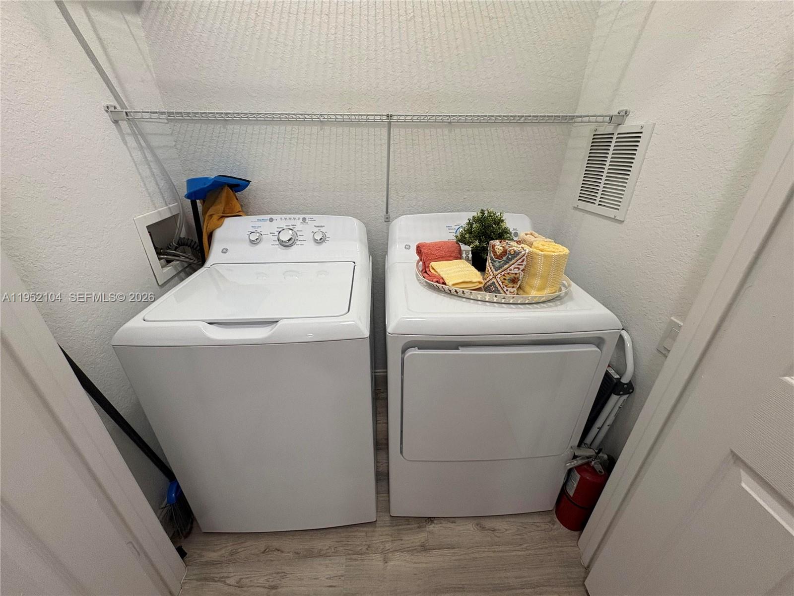 STONEBRIDGE RESERVE - Residential