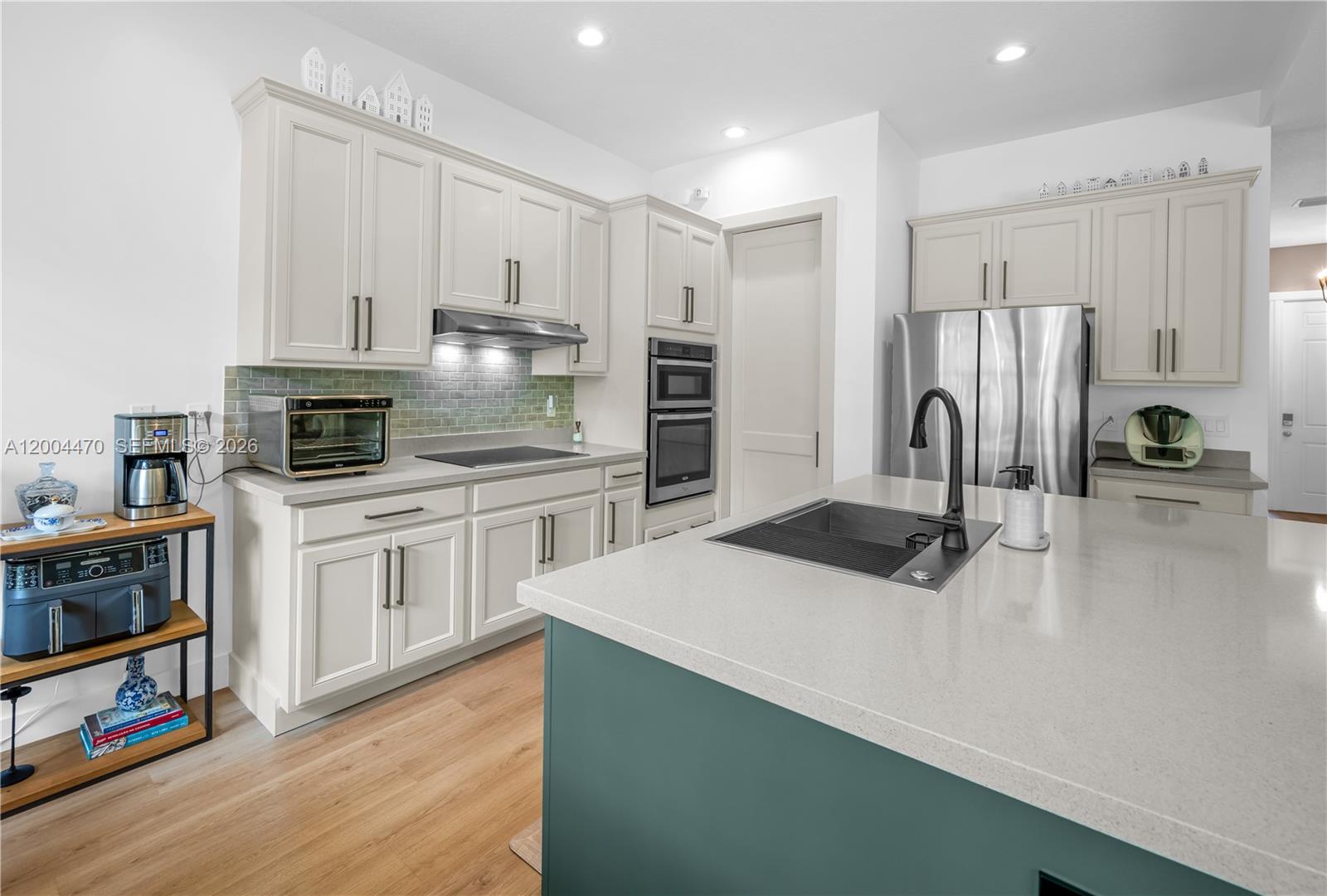 PARKLAND GOLF AND COUNTRY - Residential