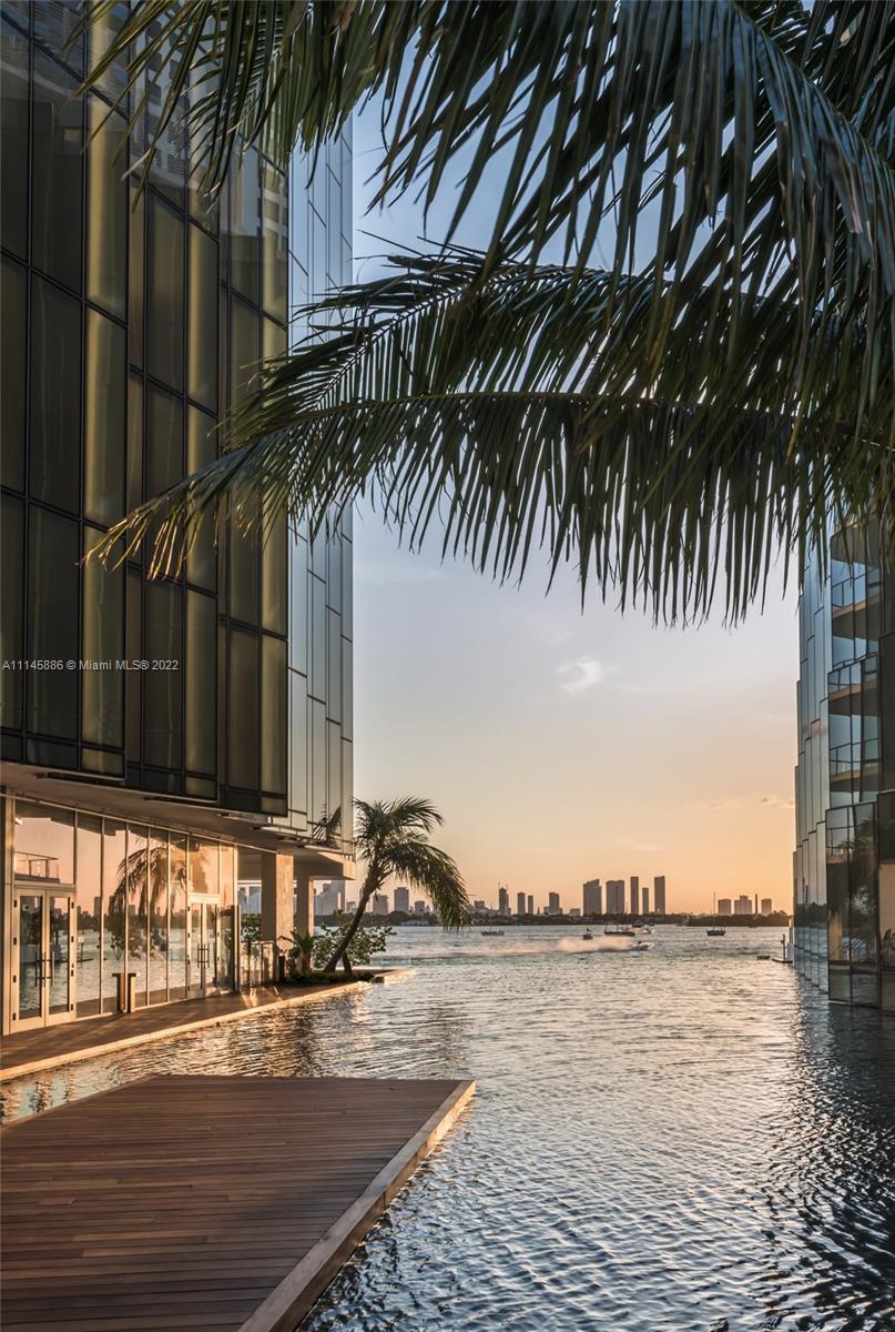 Monad Terrace - Residential