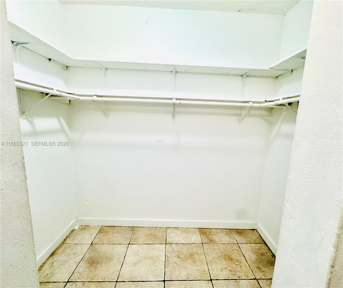 SUNSET HILLS I CONDOMINIU - Residential