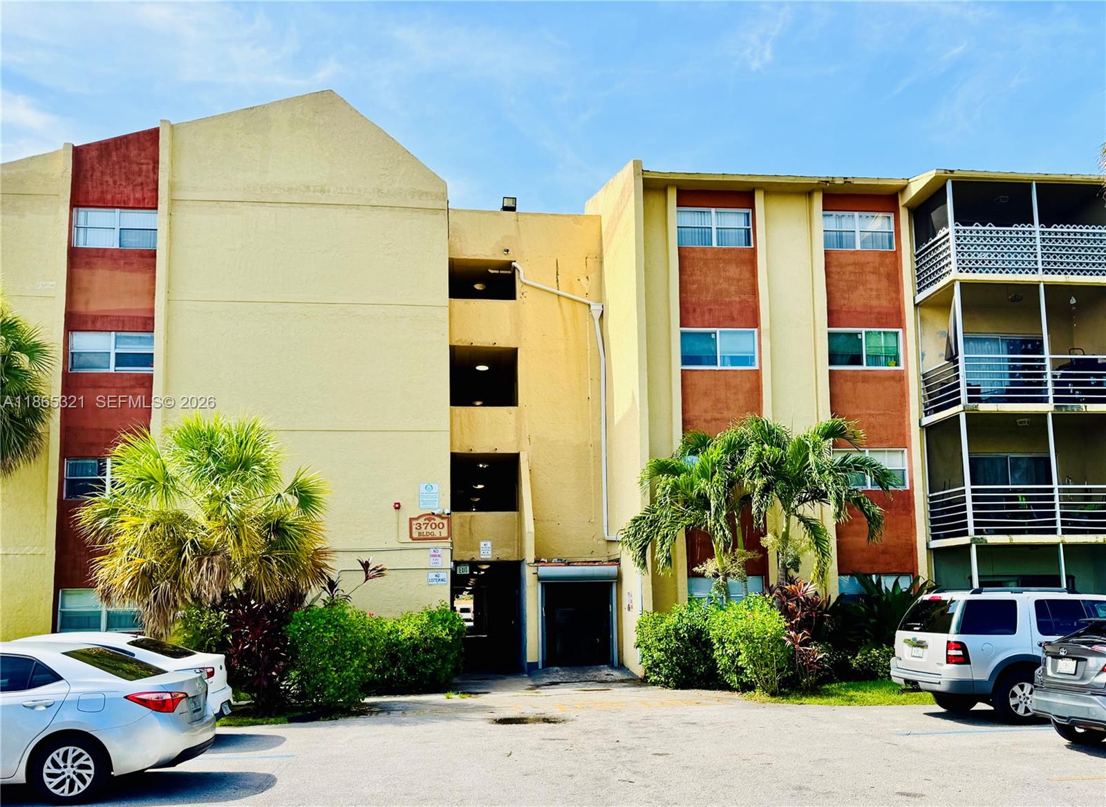 SUNSET HILLS I CONDOMINIU - Residential