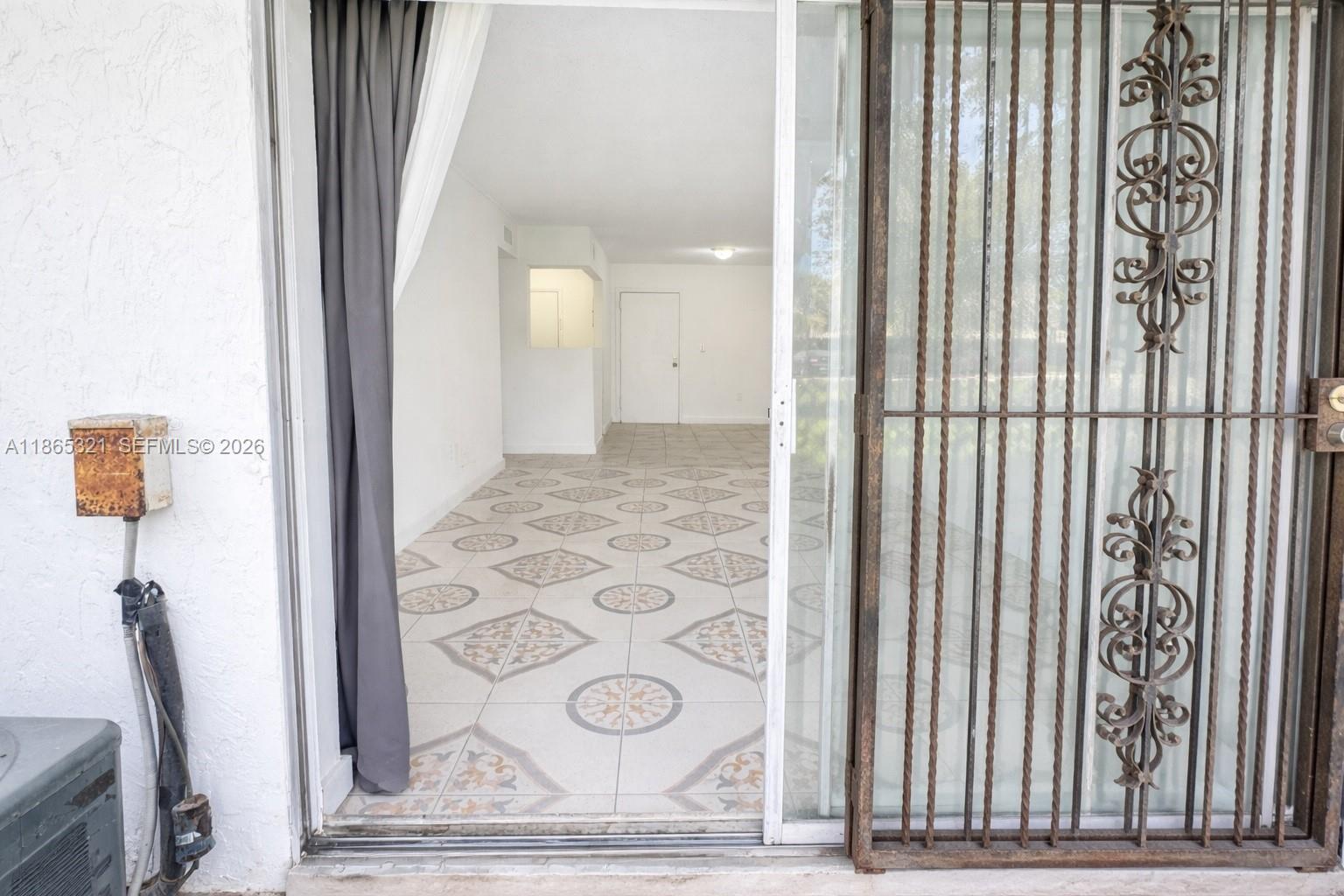 SUNSET HILLS I CONDOMINIU - Residential