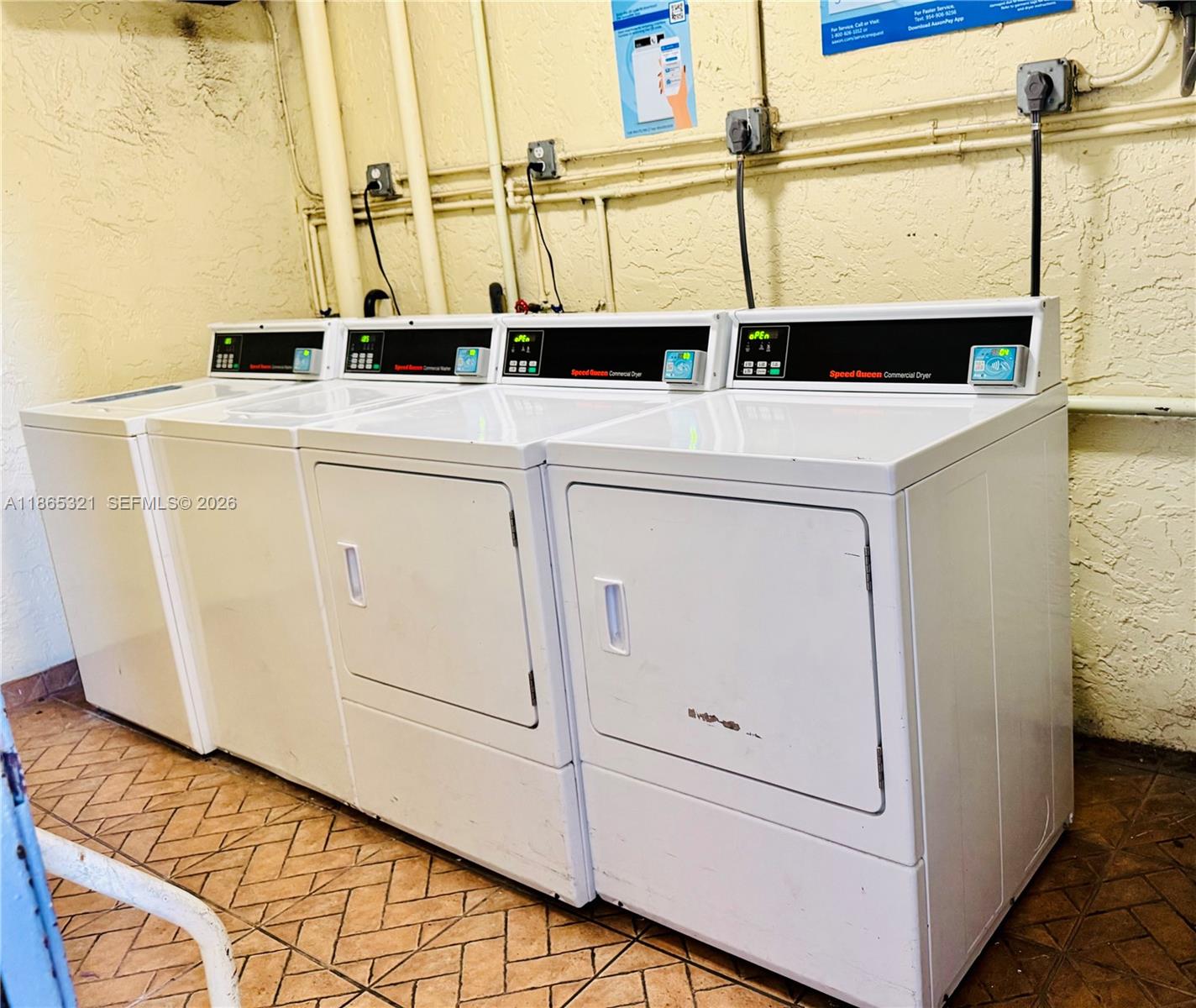 SUNSET HILLS I CONDOMINIU - Residential