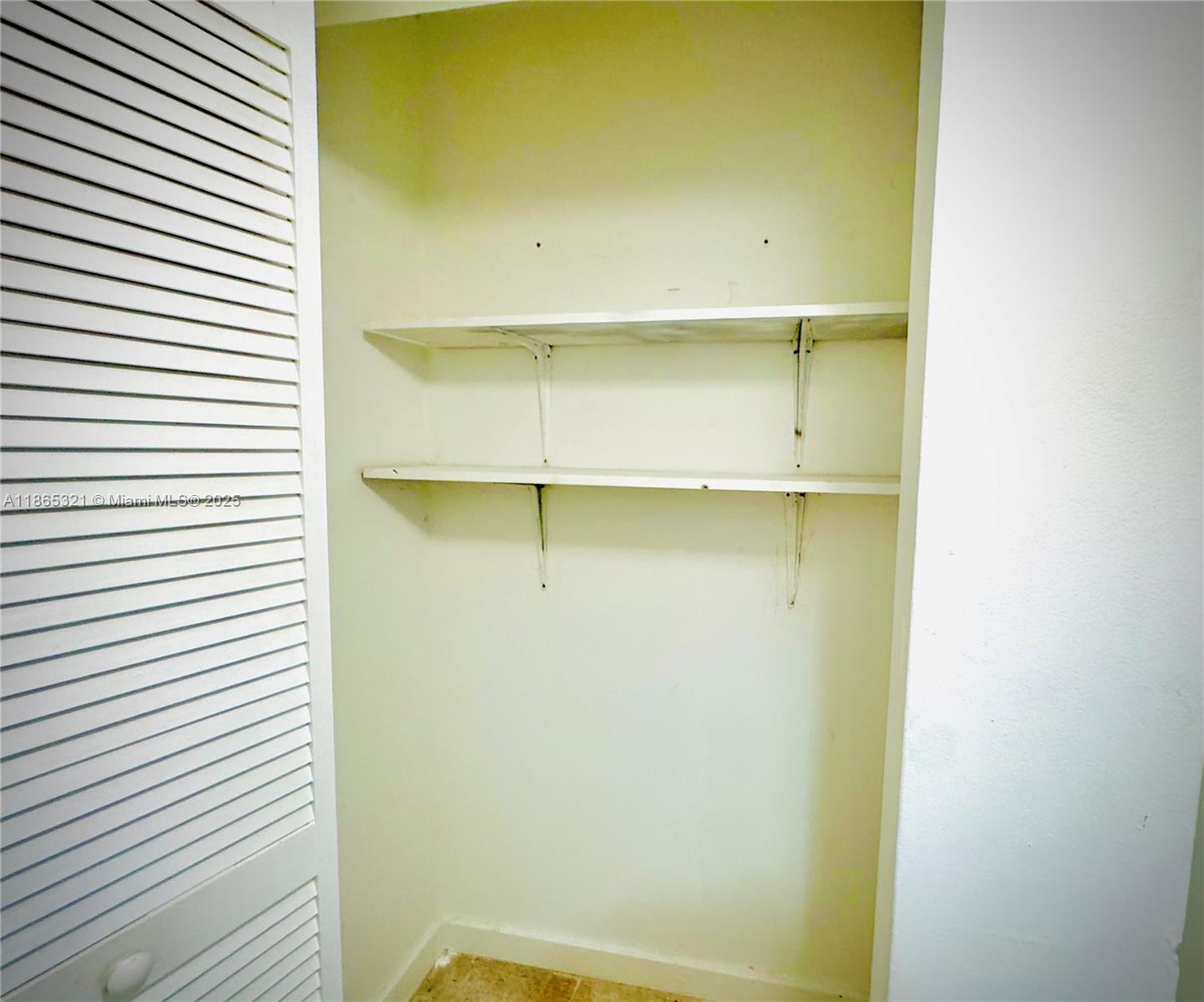 SUNSET HILLS I CONDOMINIU - Residential