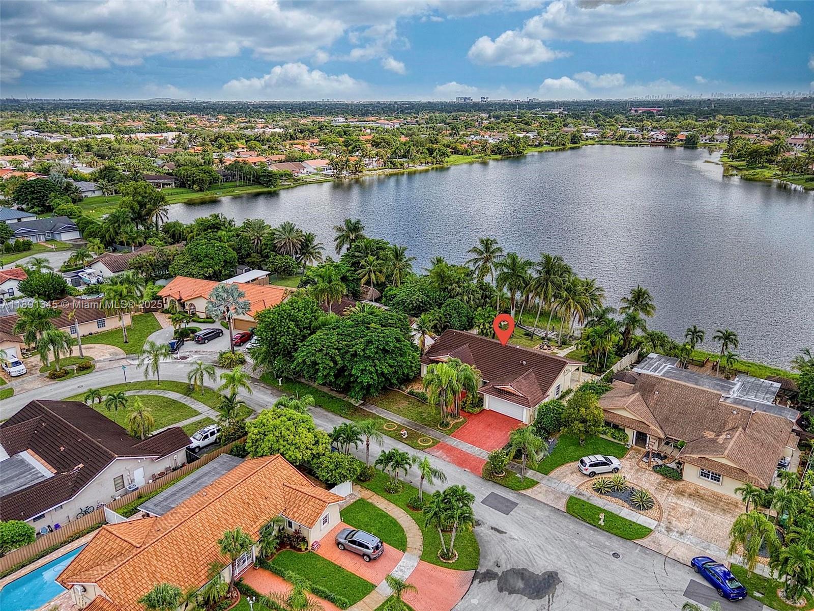 BIRD LAKES NORTH SEC 3 - Residential