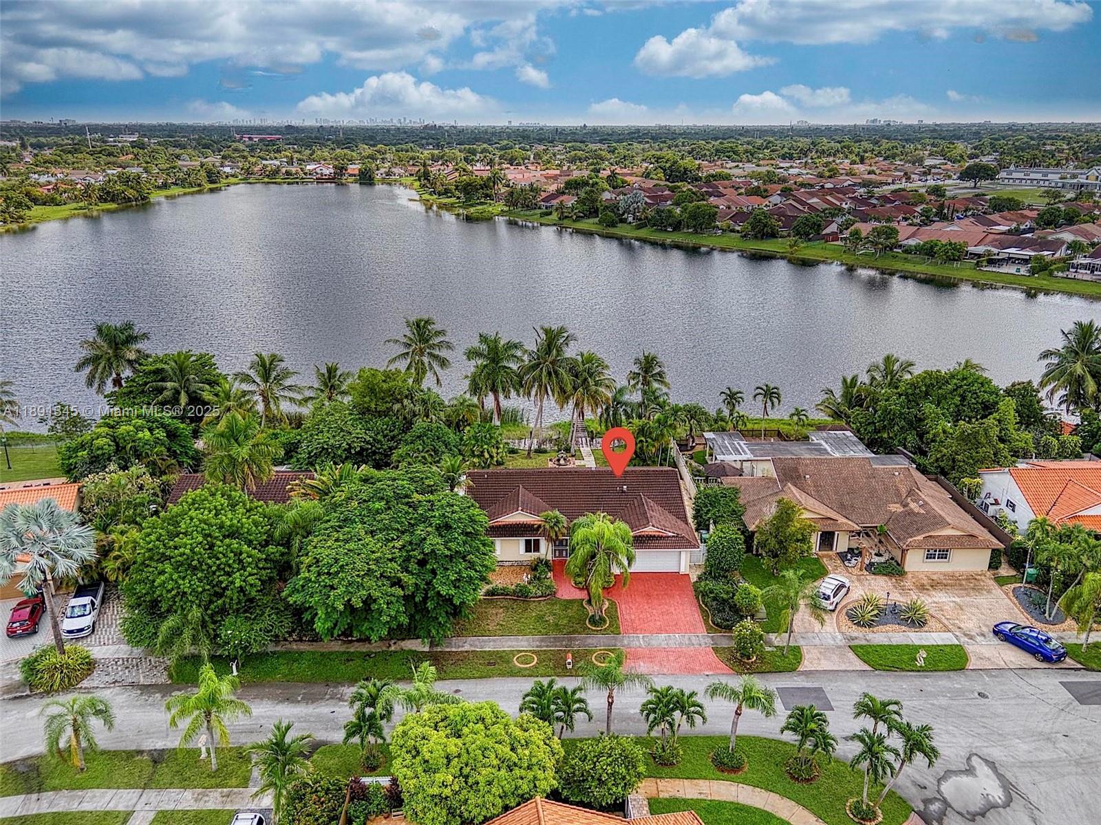 BIRD LAKES NORTH SEC 3 - Residential