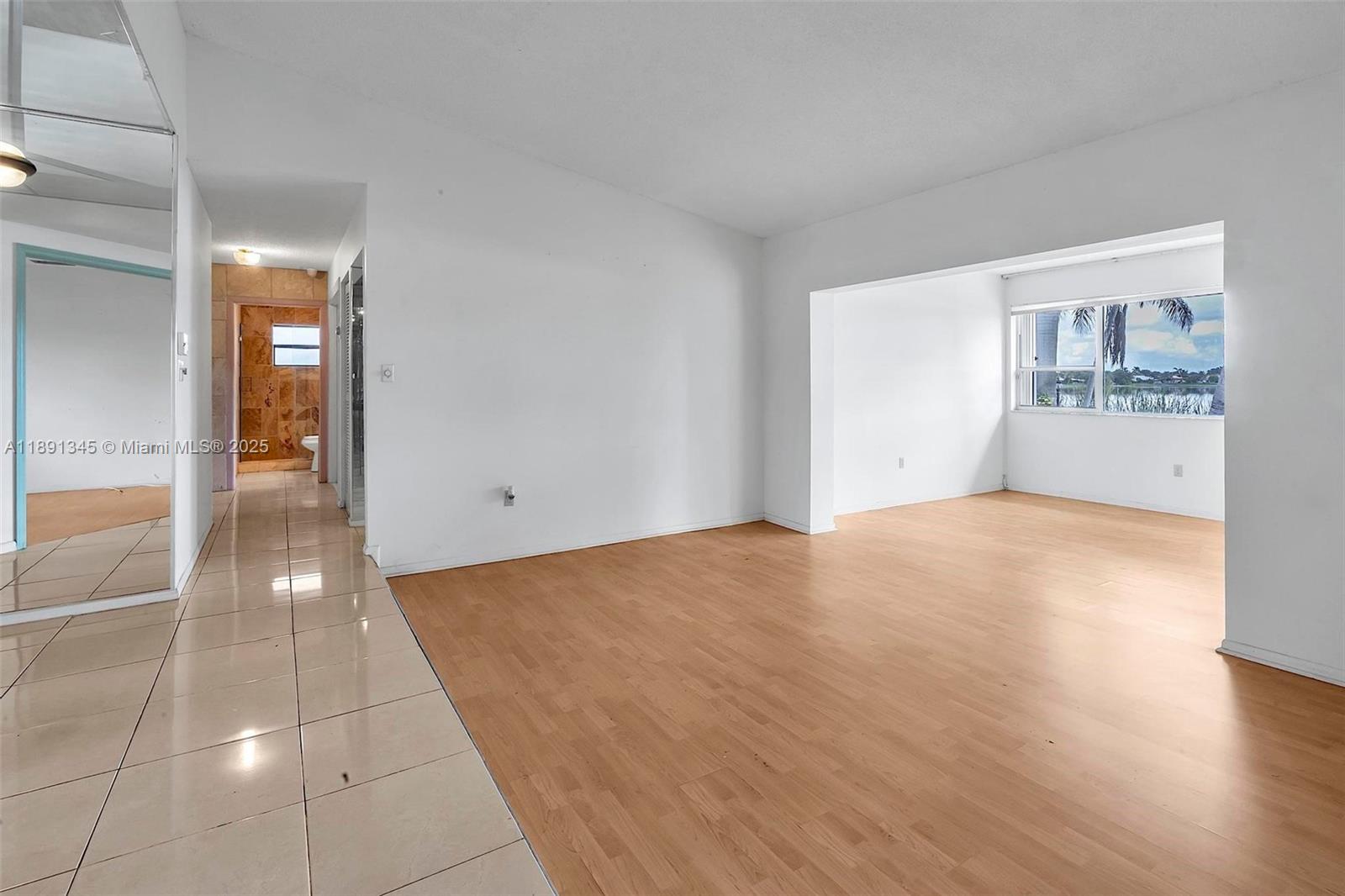 BIRD LAKES NORTH SEC 3 - Residential