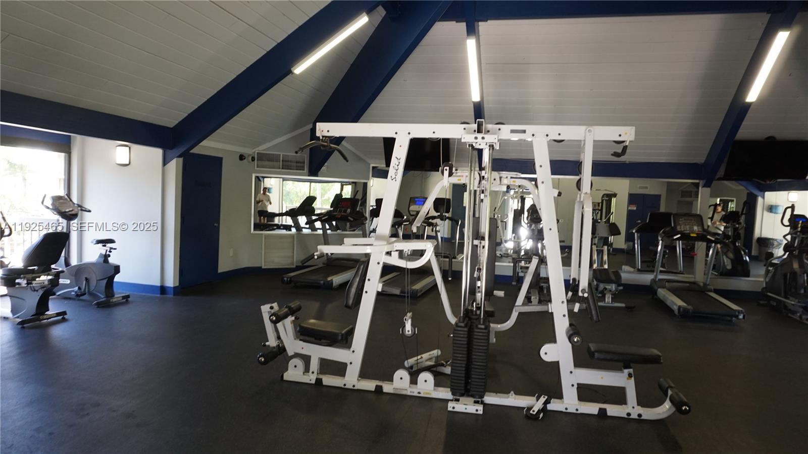 GREENWICH PH I CONDO - Residential Lease