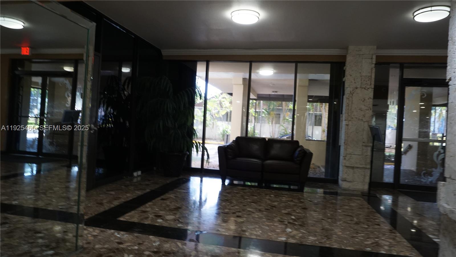 GREENWICH PH I CONDO - Residential Lease