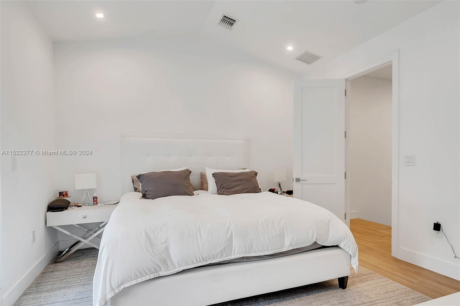 THE PONCE - Residential Lease
