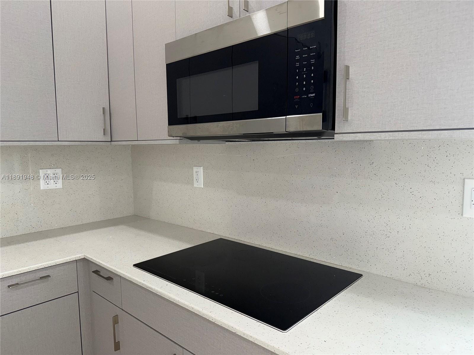 LOGAN CREST REV - Residential Lease