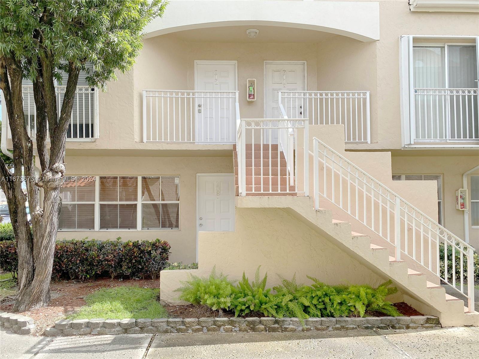 CORAL POINTE TOWNHOMES CO - Residential