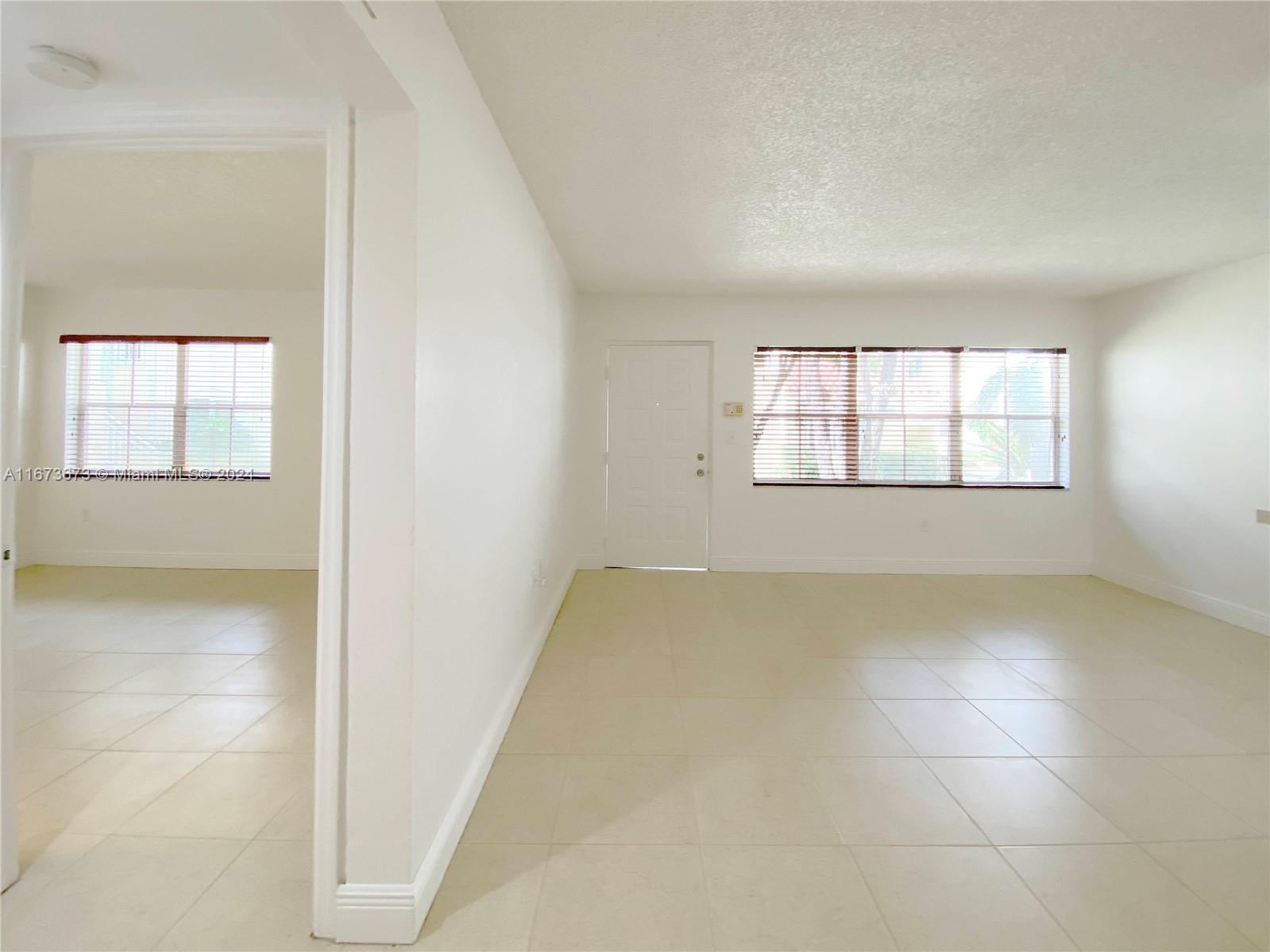 CORAL POINTE TOWNHOMES CO - Residential