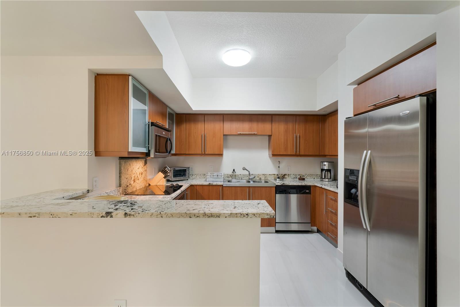 888 S Douglas Rd 404