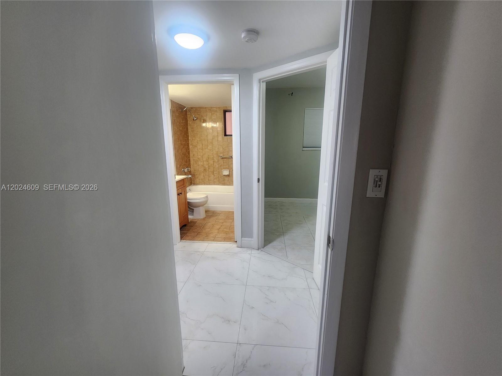 ALAMEDA TOWER 2 CONDO - Residential Lease