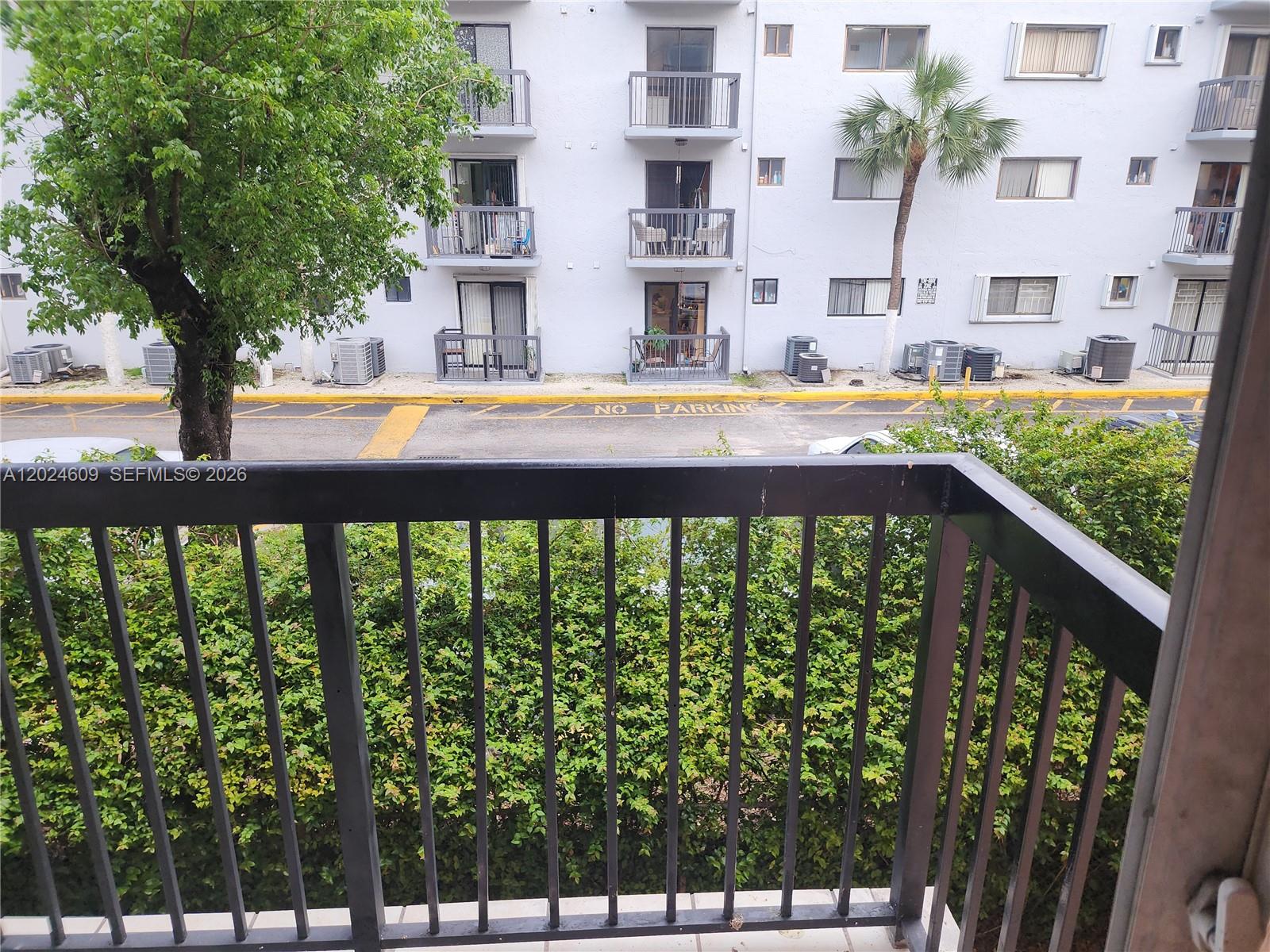 ALAMEDA TOWER 2 CONDO - Residential Lease