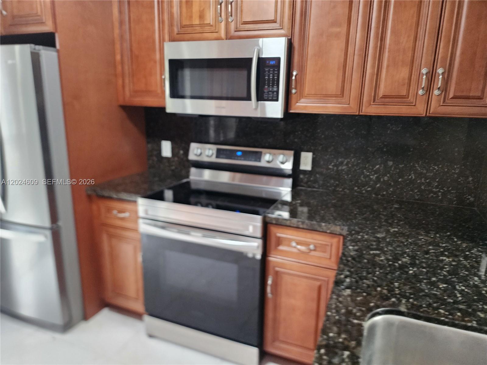 ALAMEDA TOWER 2 CONDO - Residential Lease