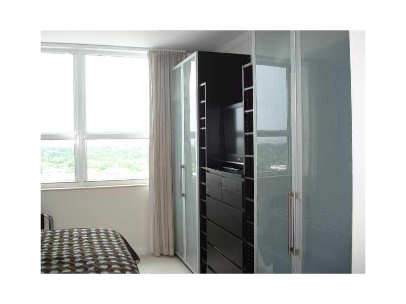 MUTINY PARK CONDO - Residential Lease