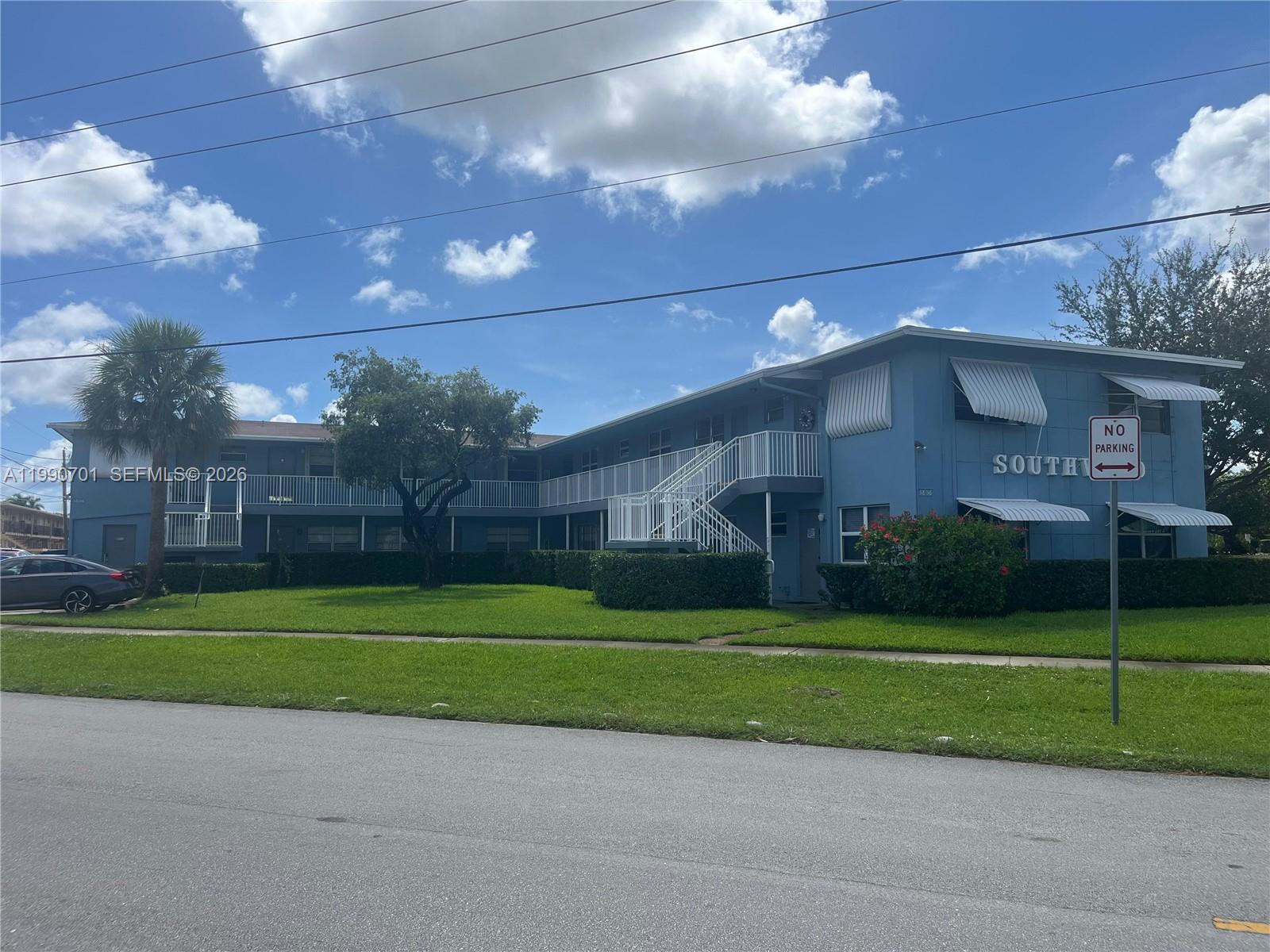 SOUTHWOOD CONDOMINIUM - Residential