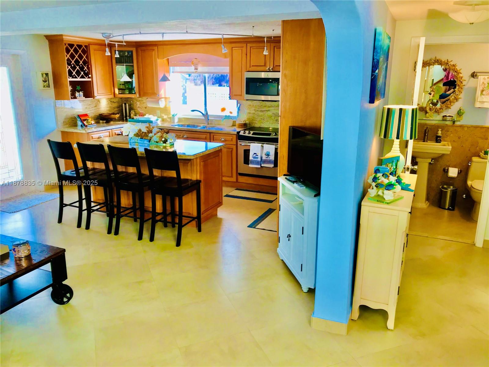 PIRATES COVE 1ST ADD - Residential Lease