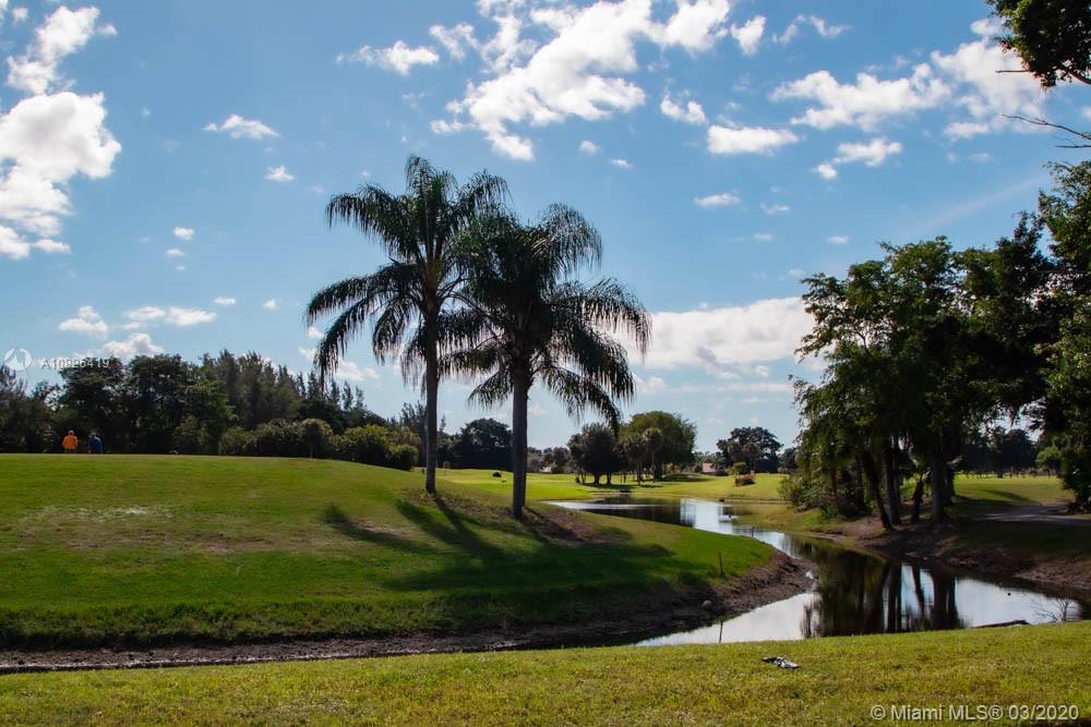 BOCA GREENS 8 - Residential