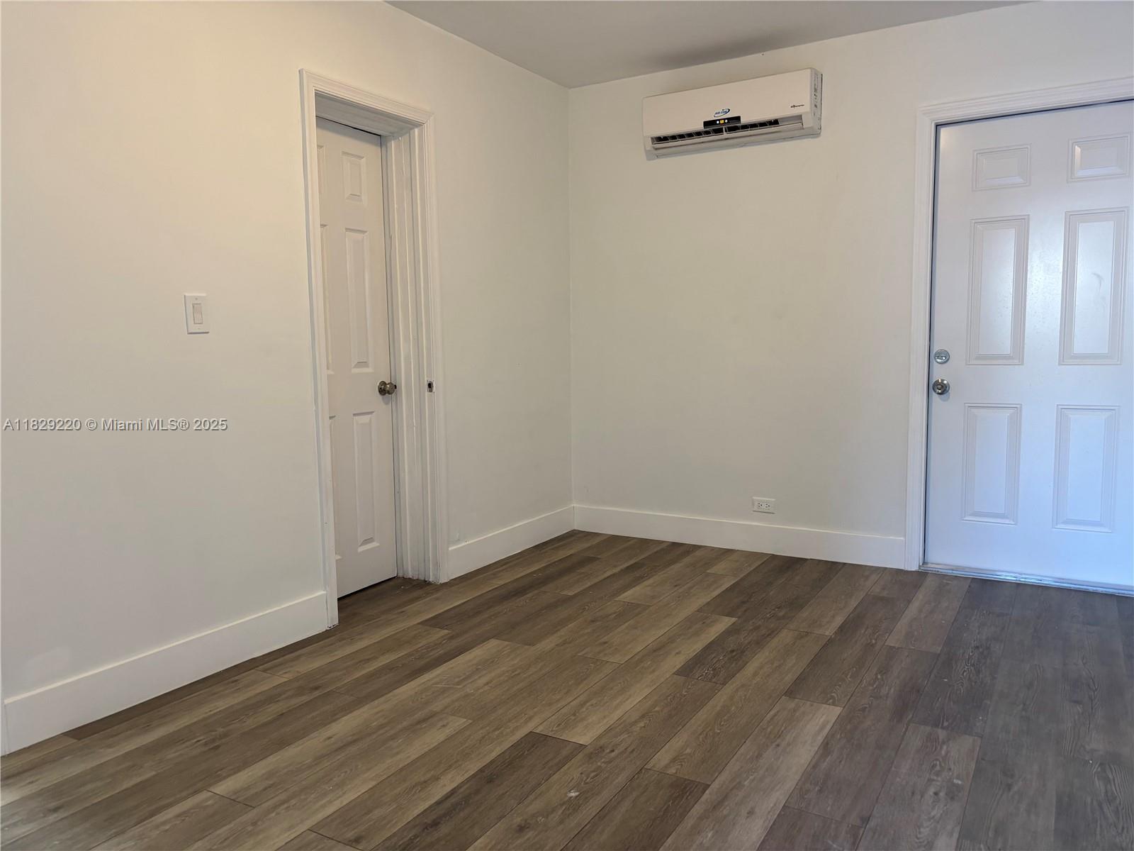214 NW 46th Ave 214